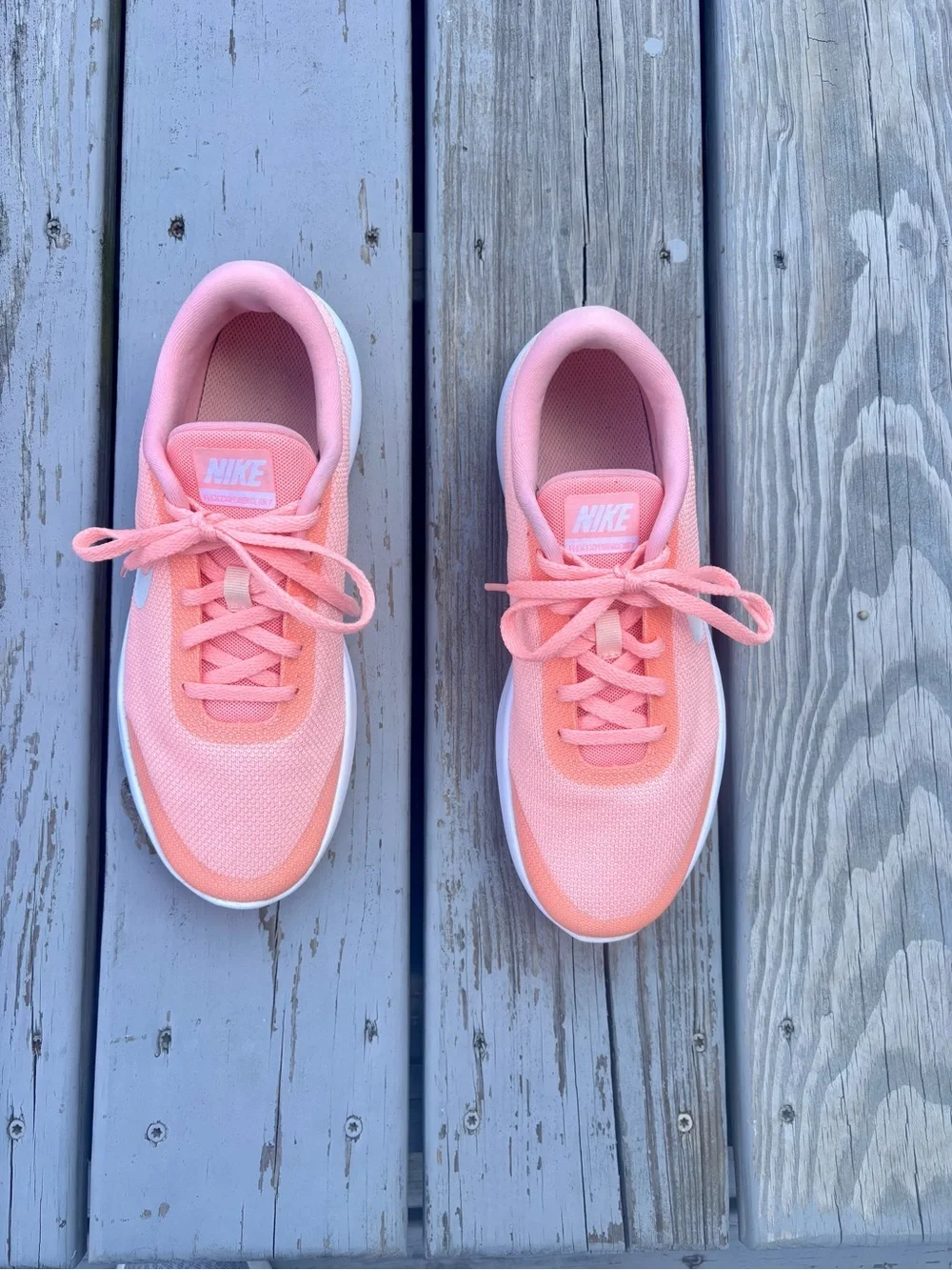 Nike Women’s Flex Tanjun RN Lightweight Running Shoes